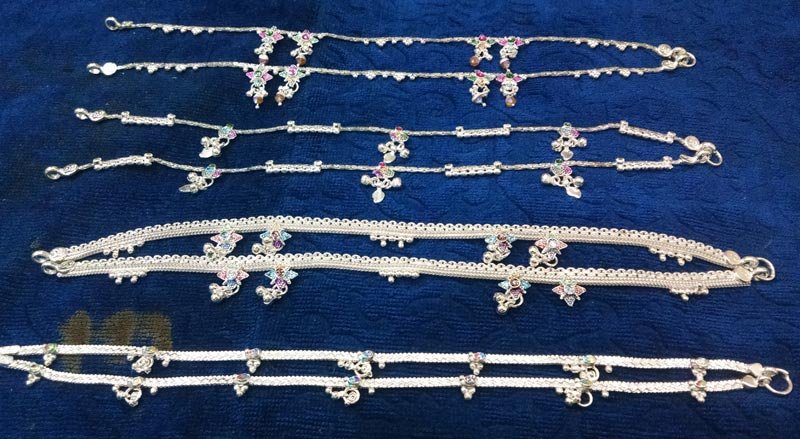 Fancy Plain Anklets