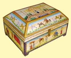 Horn and Bone Box 02