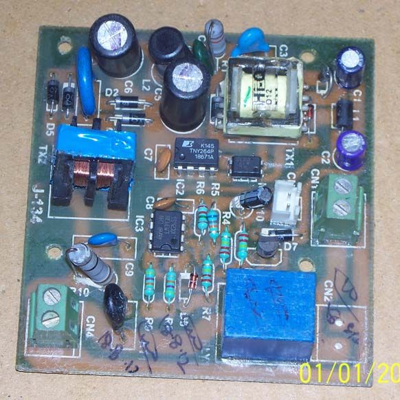 Solar-Cum-AC Charger J134