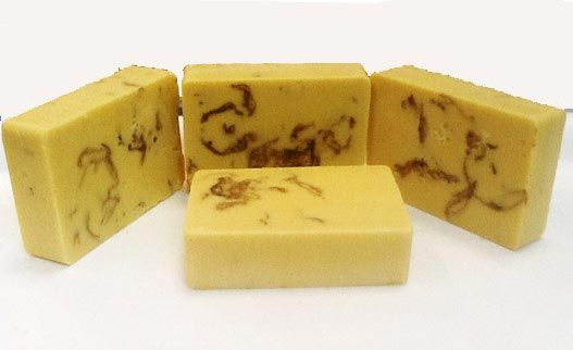 Saffron soap with Real Dried Saffron Petal