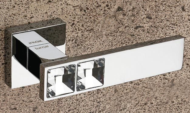 CP / Swarovski - 8011