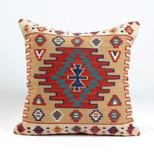 Kilim Cushion Cover 01