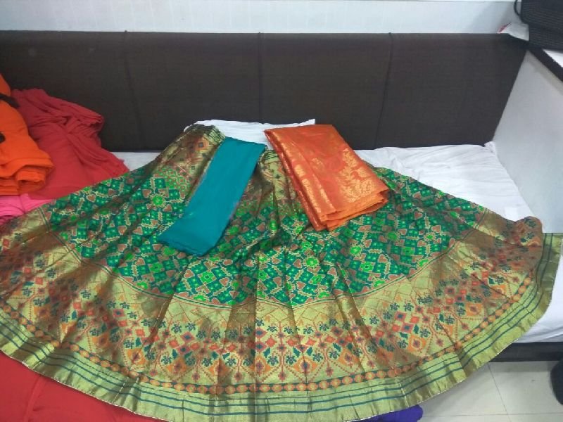 Ladies Lehenga 01