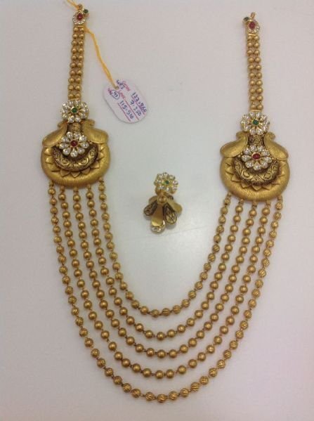Antique Necklace Set 03