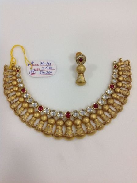 Antique Necklace Set 05