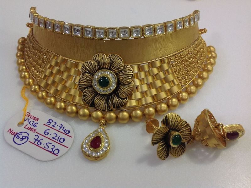 Antique Necklace Set 07