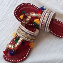 ETHNIC EMBROIDERY WOMEN MOJARI