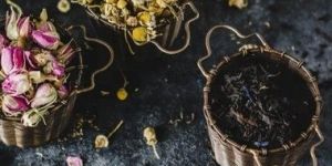 Brass Antique Wire Mesh Basket