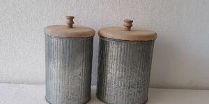 Galvanized Round Box Wood