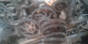 CAST IRON SCRAP (POWERLOOM MACHINE )