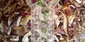 Dehydrated Red Onion Flakes