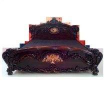 Antique Designed Wooden Bed
