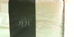 Plastic Quilt Carrier Bag