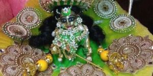 Laddu Gopal Poshak