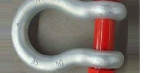 D' Shackle
