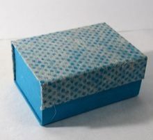Lace Paper Folding Gift Box