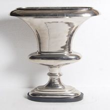 Deco Flower Vase -Nickel Plated