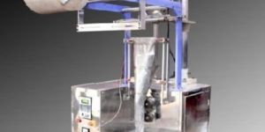 Automatic Pneumatic Intermittent Form Fill & Seal Machine With Auger Filler