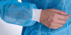 Disposable Nonwoven Surgical Gown