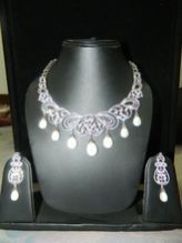 Round Diamonds Necklace