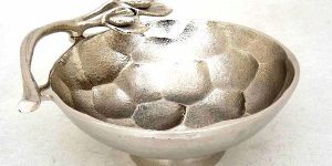 Metal Material Designer Bowl with Handle