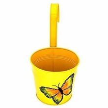 ROUND HANGING FLOWER POT and PLANTER