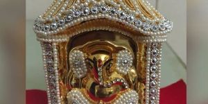 Ganesha Statue