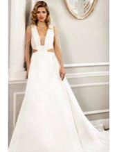 Cut out Sleevless Wedding Gown