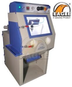 Bead Blaster with Moisture Separator