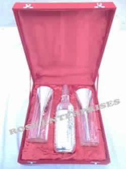 Brass Gifted Wine Set Bottal