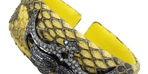 SILVER DIAMOND MOTIF LEATHER CUFF BRACELET JEWELRY