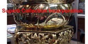 BrassEmbossed Lotus Design Chafing Dish