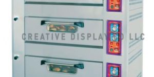 GAS OVEN 3 DECKS AND 6 Trays