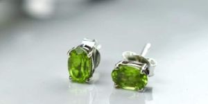 Oval Shape Peridot 925 Sterling Silver Stud Jewelry