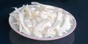 SLICED COCONUT