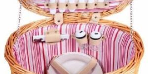 Tumbler Wicker Picnic Basket