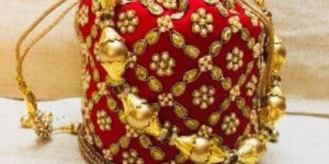 Fancy Pearl Handed Potli