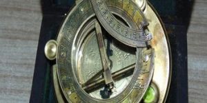 Nautical Antique Brass Small Telescope with Wooden Stand