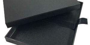 Black Corrugated Box