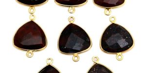 Blood Stone Trillion Shape Double Bail Connector