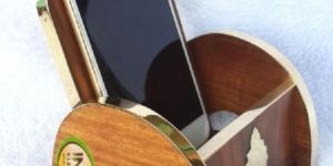 Natural Wooden Cell Phone Stand