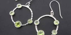 PERIDOT 925 STERLING SILVER HAND CRAFTED BEAUTIFUL DESIGNED DANGLE EARRINGS