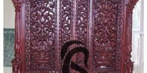 TEAK WOOD TEMPLE WITH DOORS