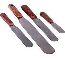 Spatula with Wooden Handel