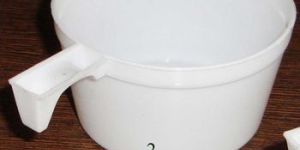 PLASTIC DISPOSABLE TEA CUP