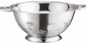 Pineapple Colander