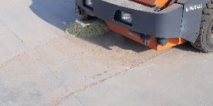 Industrial Floor Cleaning Machines
