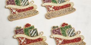 Beaded Sleigh Coaster Set