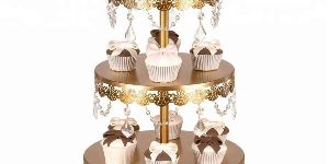Metal Cup Cake Stand