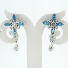 Flower Pendal Set with Blue Motis